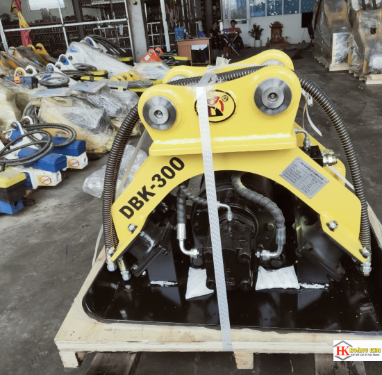 Đầm rung thủy lực DKB300